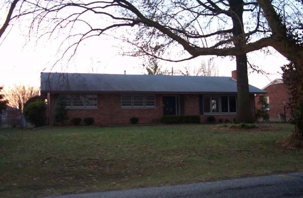 1702 Dundee Road Louisville, KY 40205 - Photo 1 of 1 Primary Photo