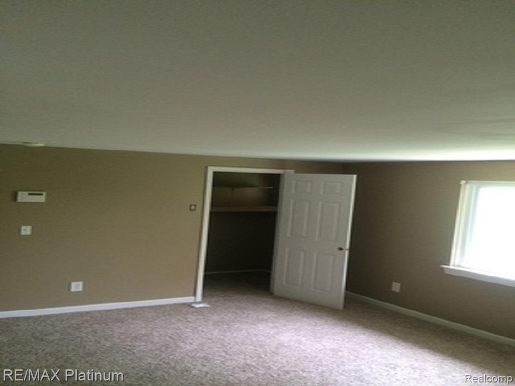 42447 Park Ridge Road Novi, MI 48375 - Photo 13 of 15