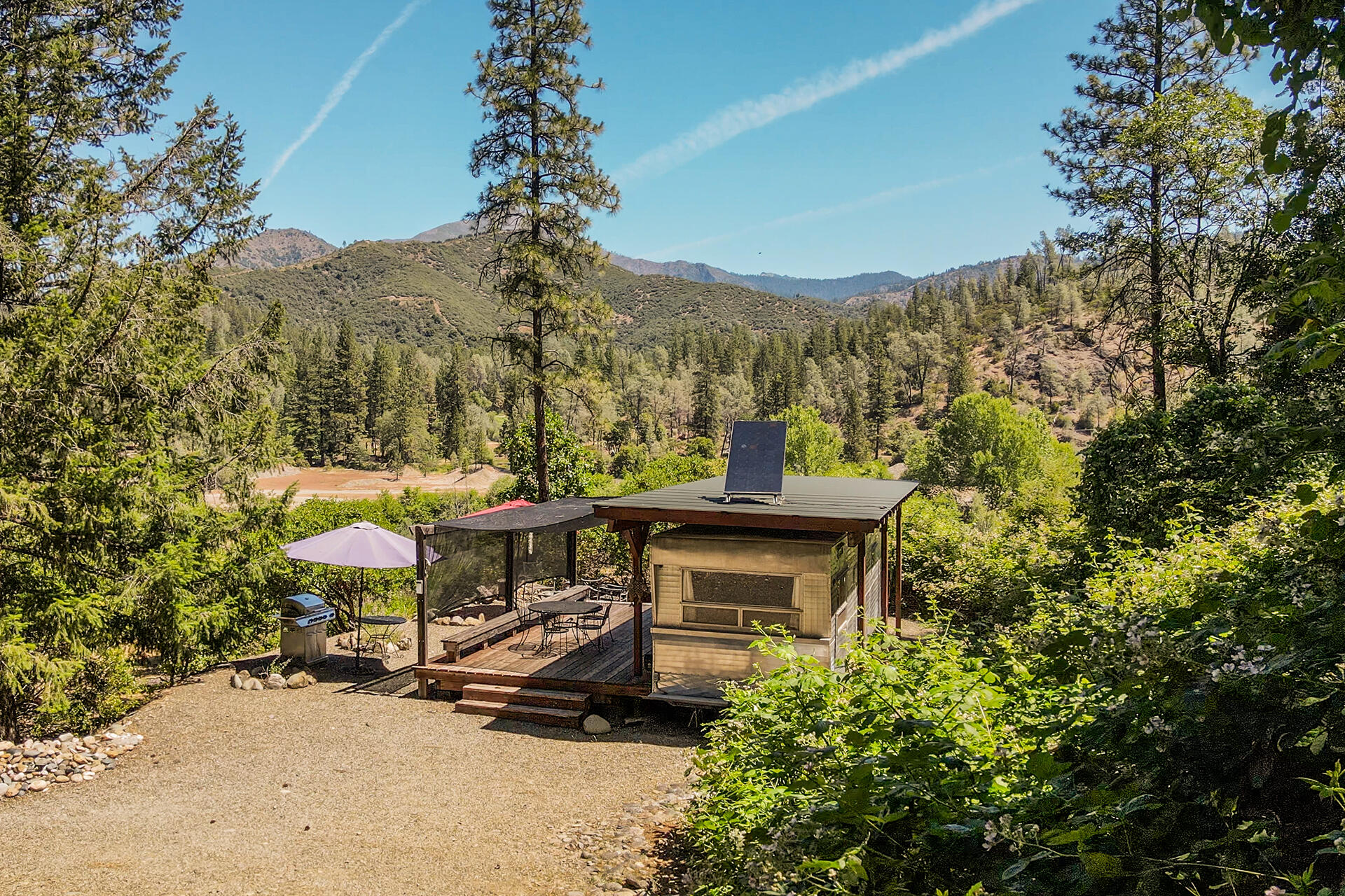 901 Dutch Creek Road Junction City, CA 96048 - Photo 2 of 70