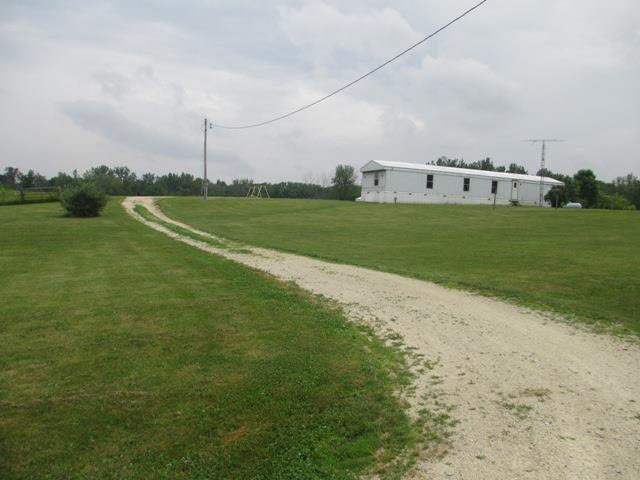 1392 North County Road Winchester, IN 47394 - Photo 1 of 6 Gallery Image 1