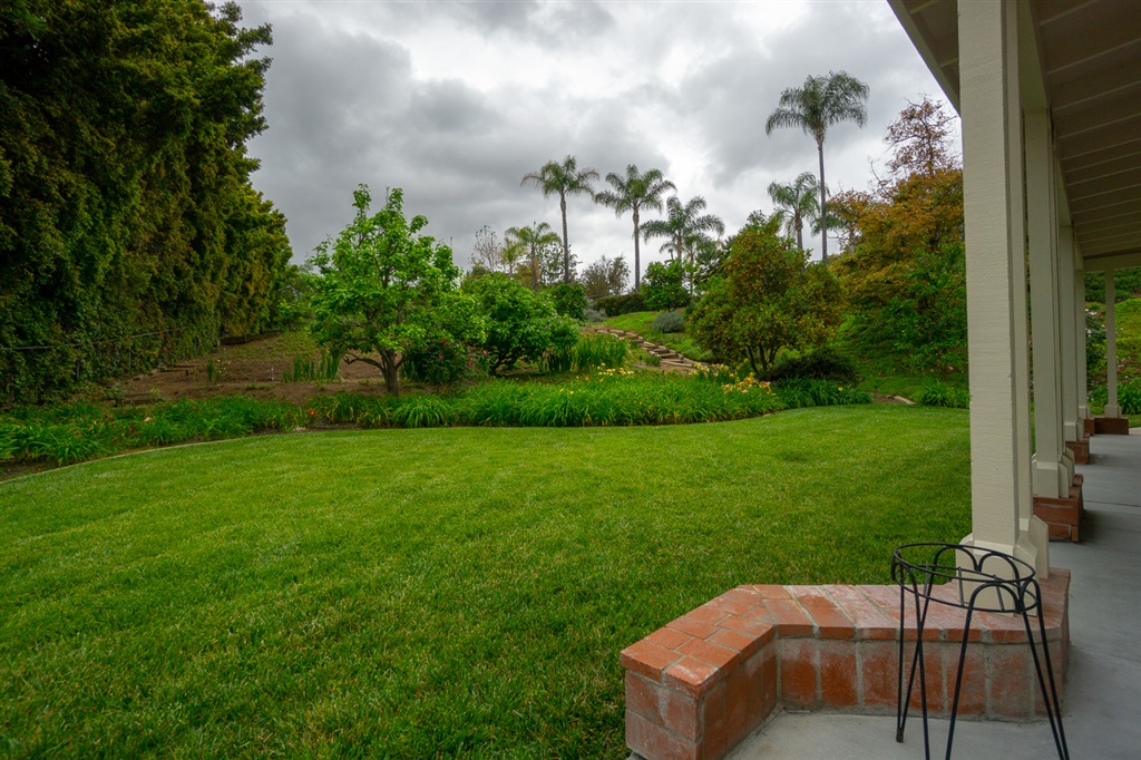 15002 Derringer Road Poway, CA 92064 - Photo 2 of 16