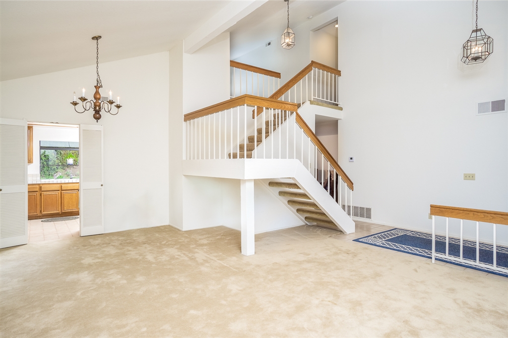 15002 Derringer Road Poway, CA 92064 - Photo 7 of 16