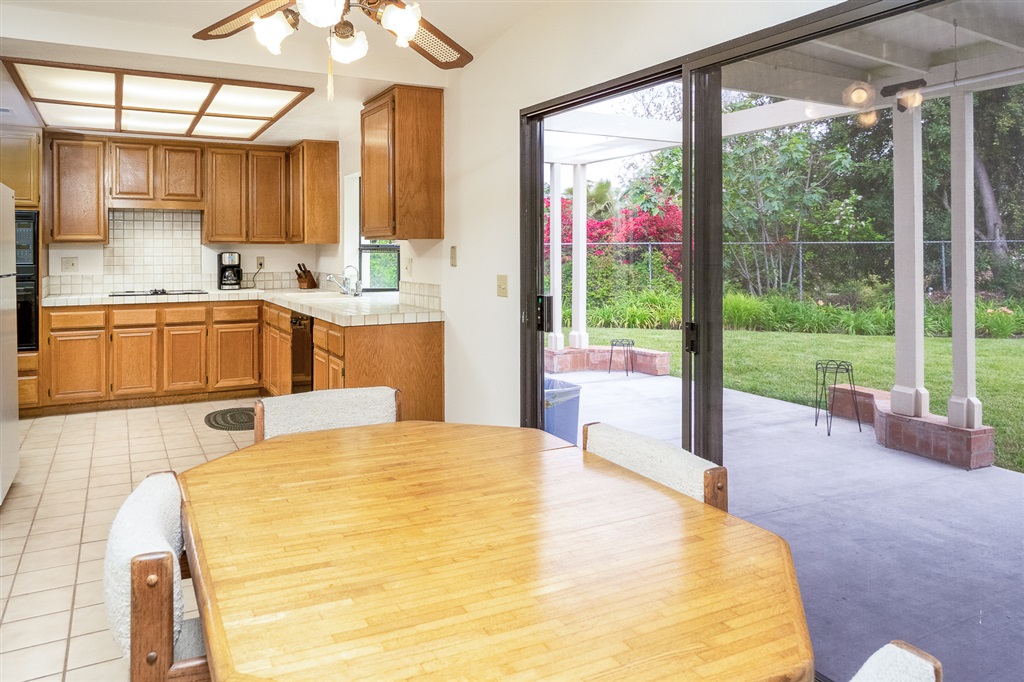 15002 Derringer Road Poway, CA 92064 - Photo 9 of 16