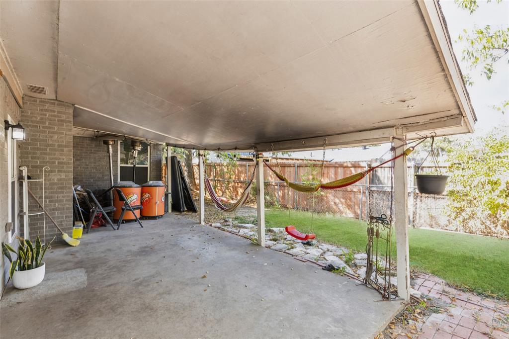 1901 Kris Street Irving, TX 75060 - Photo 18 of 22