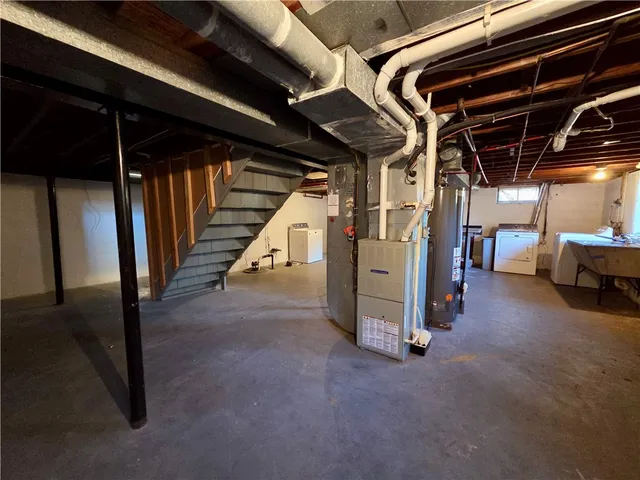 $192,000 | 222 Vinal Avenue, Irondequoit, NY 14609