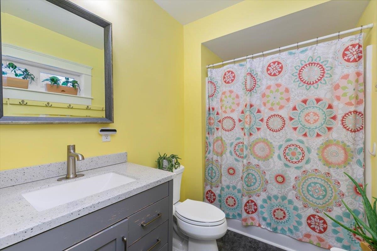 962 Union Street Manchester, NH 03104 - Photo 21 of 32