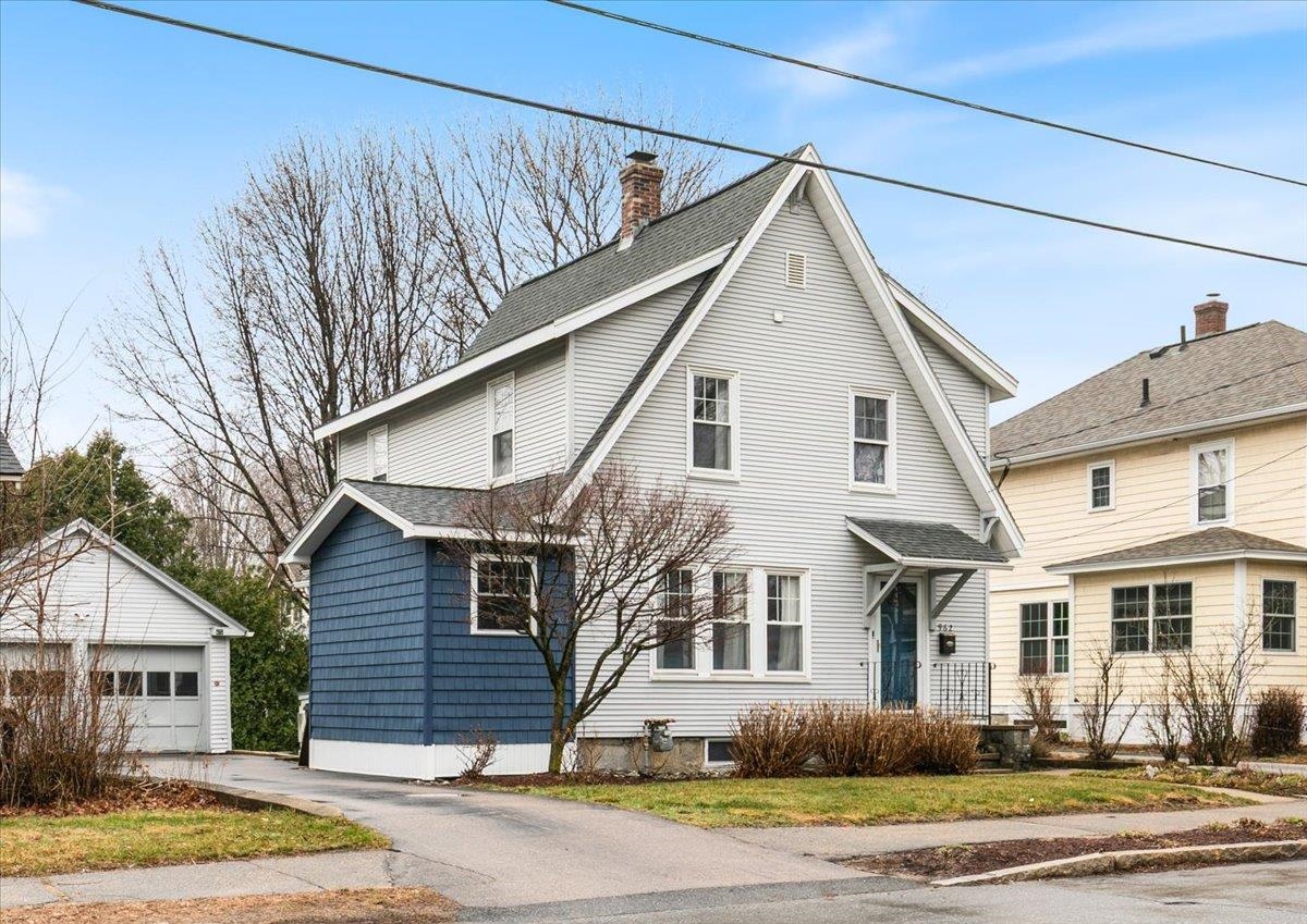 962 Union Street Manchester, NH 03104 - Photo 3 of 32