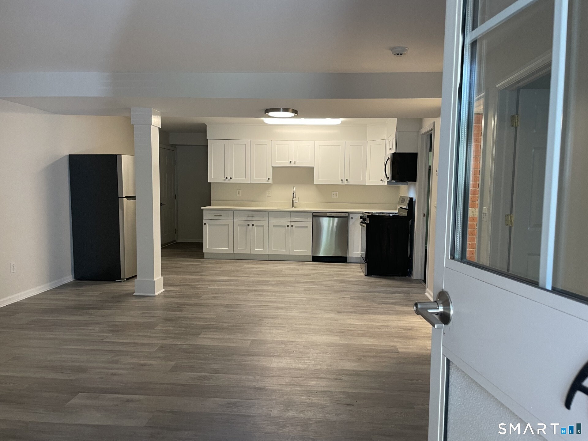 9 Nashville Road, Unit 1A Bethel, CT 06801 - Photo 5 of 18 Just renovated 2 BR apartment