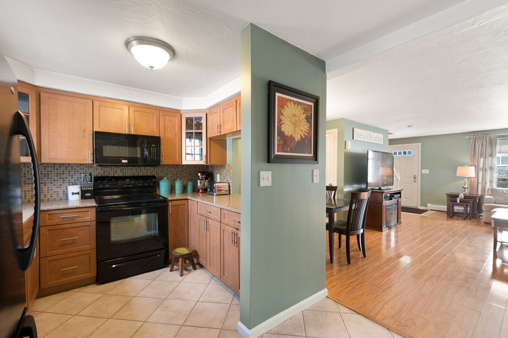 10 Tuck Farm Road, Unit 3 Auburn, MA 01501 - Photo 7 of 30 Gallery Image 7