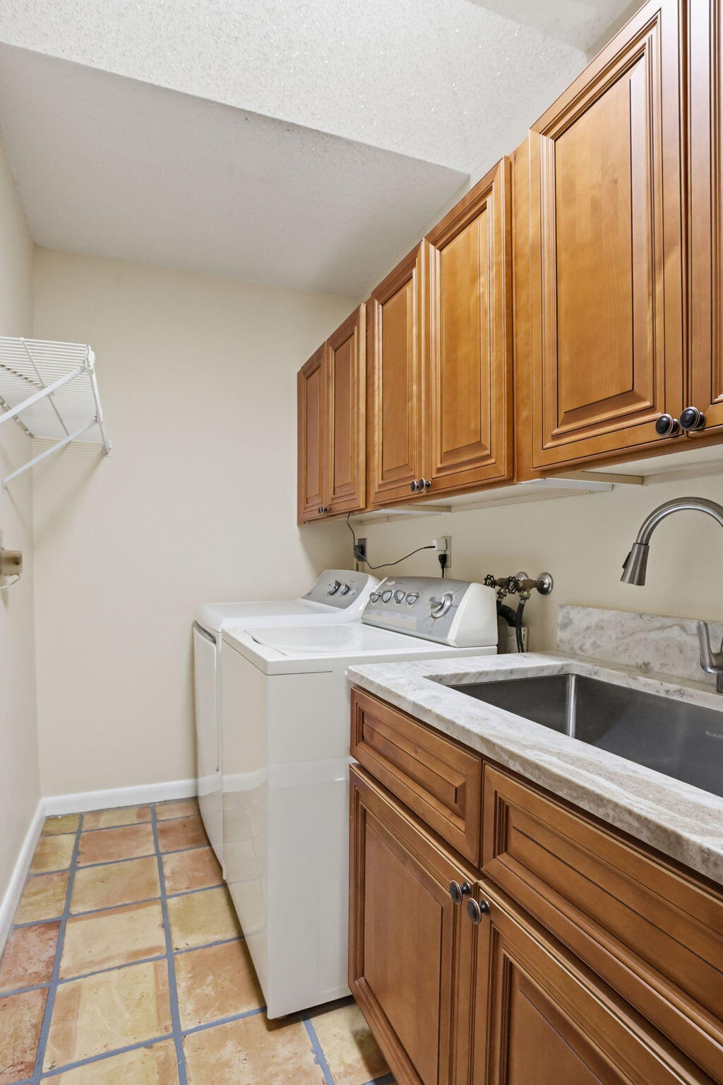 1960 Northwest 25th Street Boca Raton, FL 33431 - Photo 31 of 50 Laundry Room