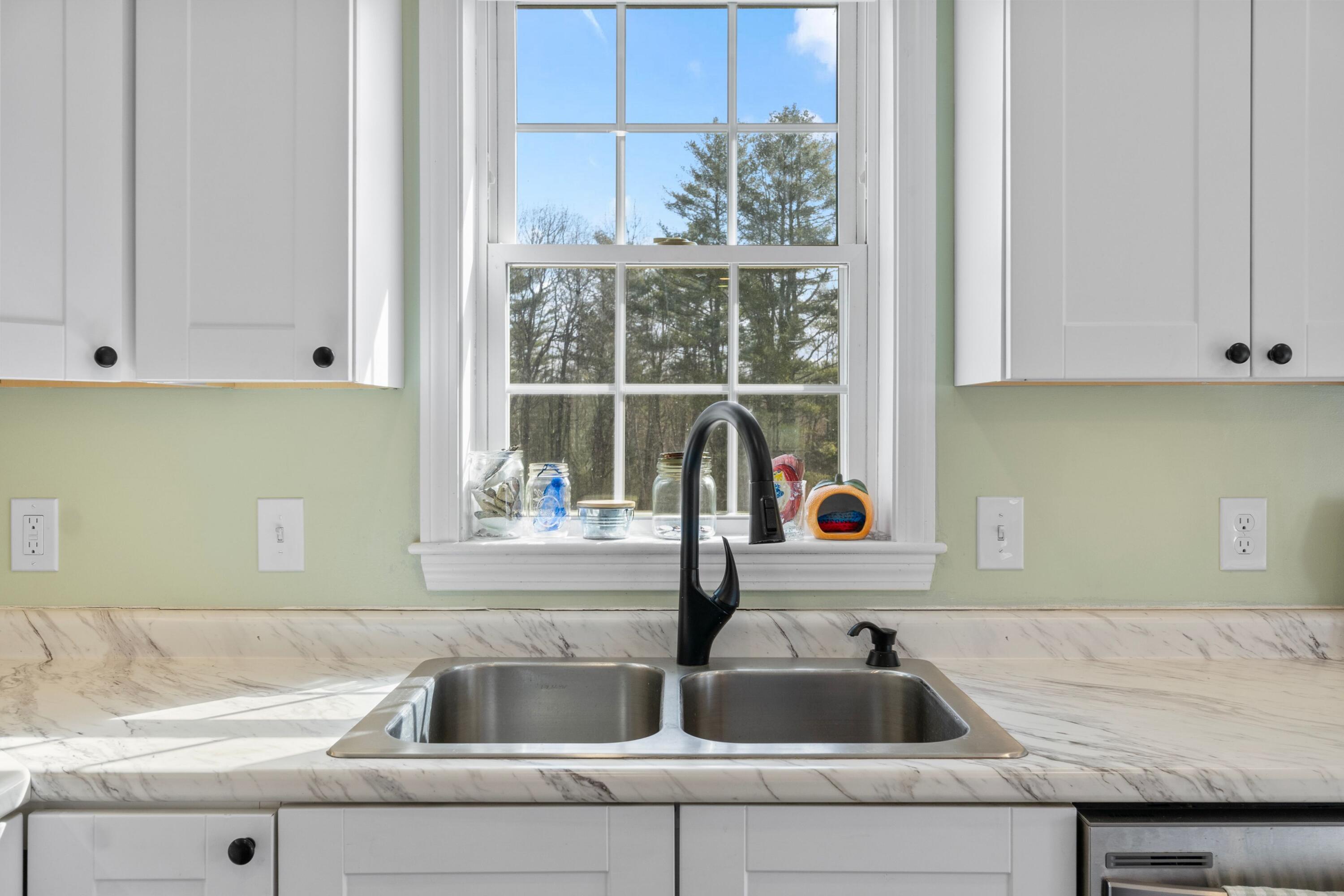 320 Church Hill Road Leeds, ME 04263 - Photo 9 of 45 Kitchen