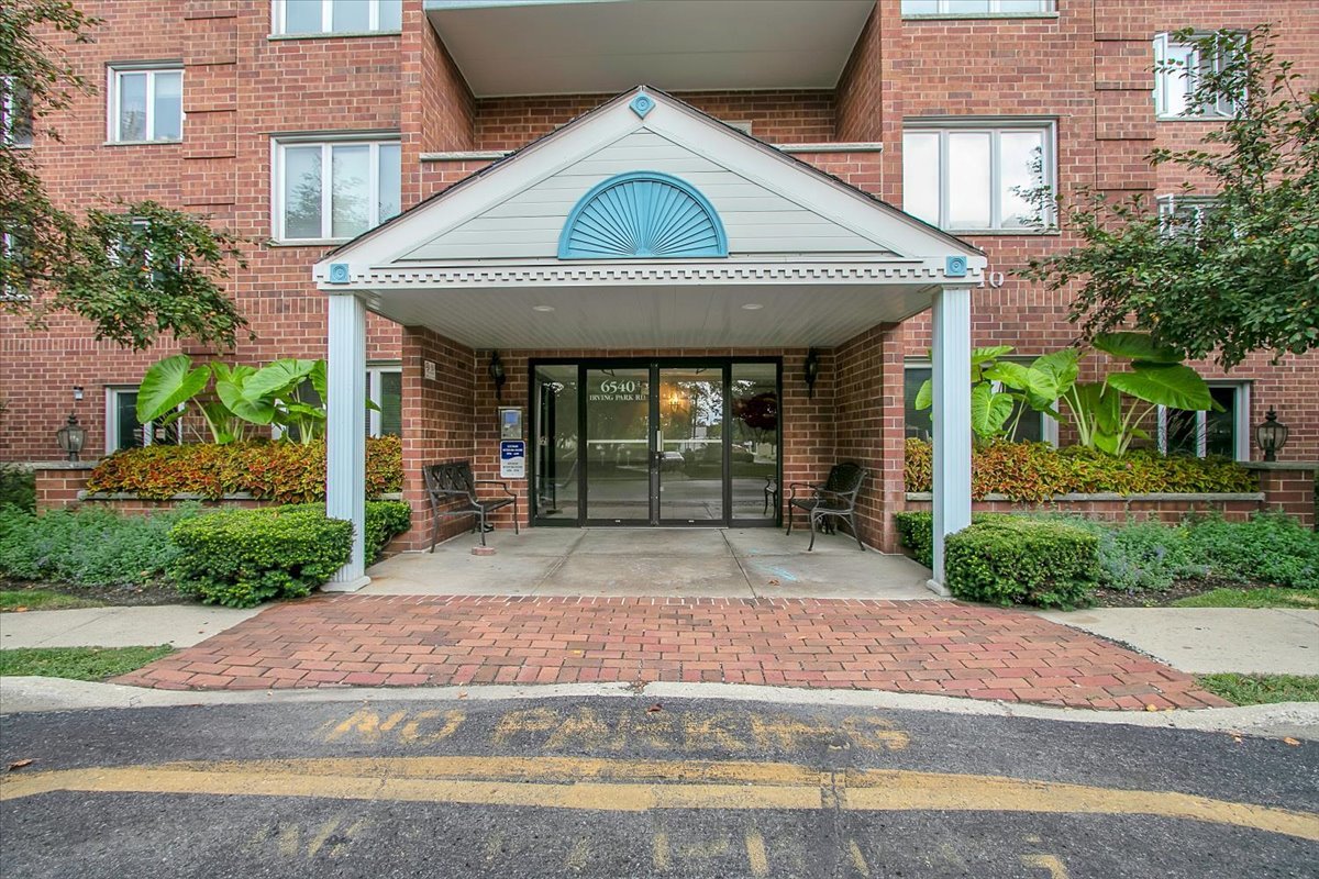6540 West Irving Park Road, Unit 603 Chicago, IL 60634 - Photo 4 of 23