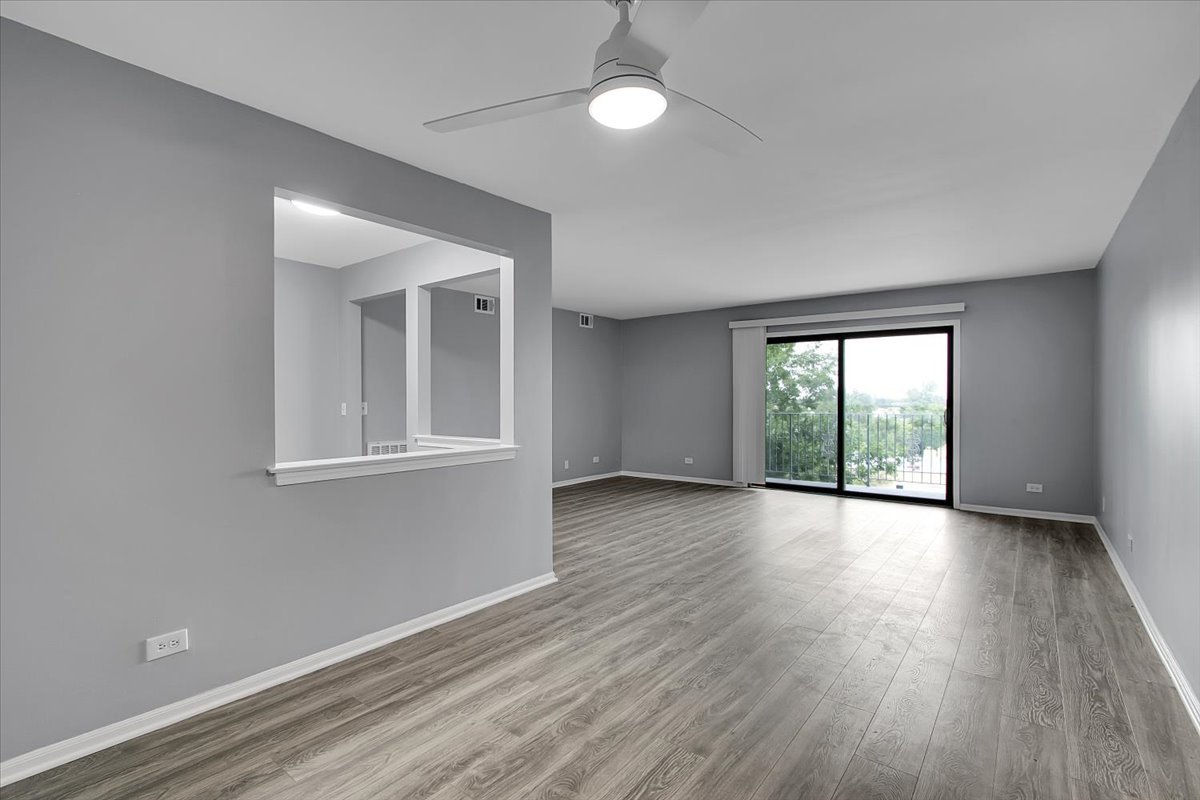 6540 West Irving Park Road, Unit 603 Chicago, IL 60634 - Photo 5 of 23