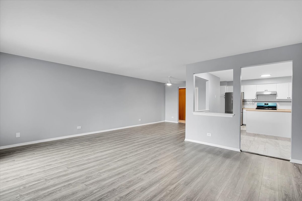 6540 West Irving Park Road, Unit 603 Chicago, IL 60634 - Photo 8 of 23