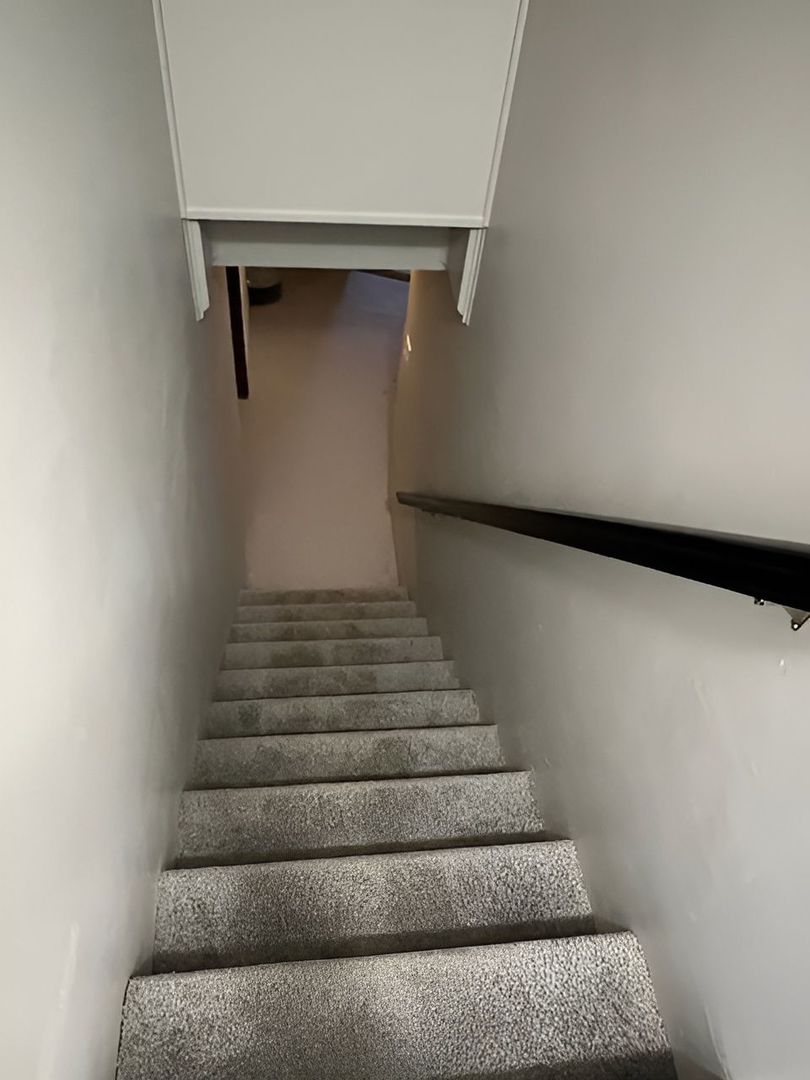 2101 Edina Boulevard Zion, IL 60099 - Photo 39 of 45