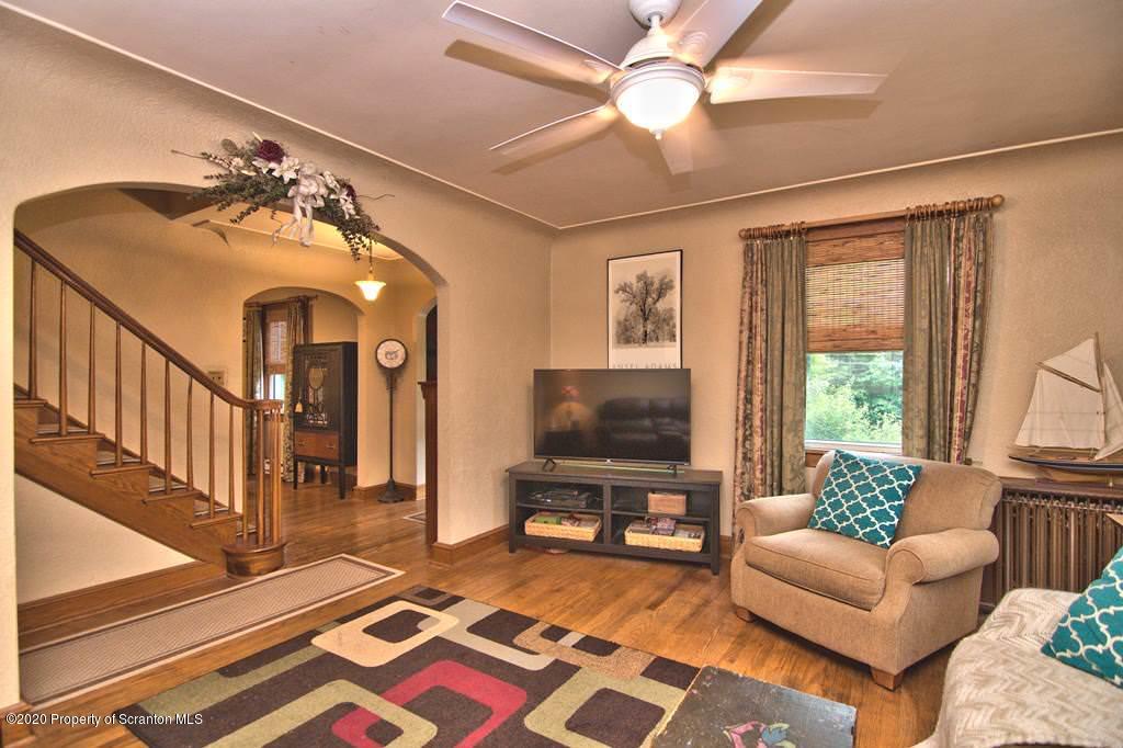 312 Green Grove Road Scott Township, PA 18447 - Photo 9 of 62 Gallery Image 9