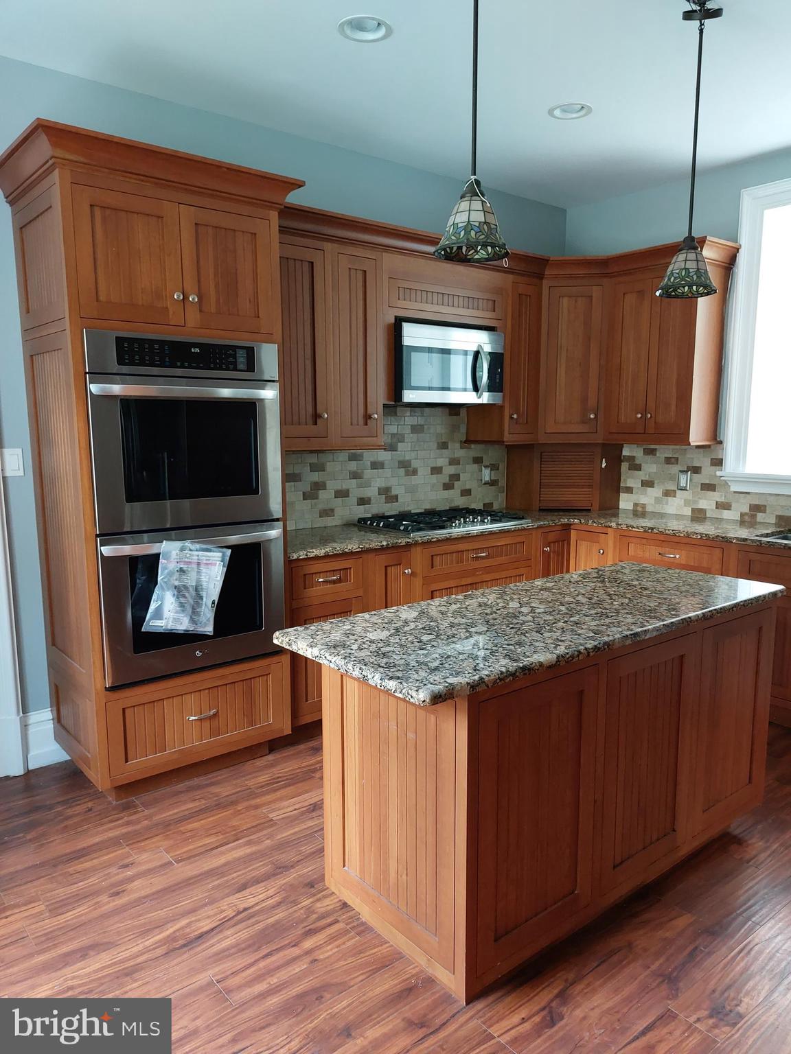 1272 Pawlings Road Norristown, PA 19403 - Photo 9 of 38 Kitchen view 4