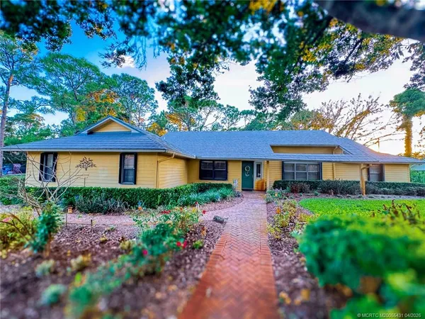 $575,000 | 5396 Leeward Lane, Palm City, FL 34990