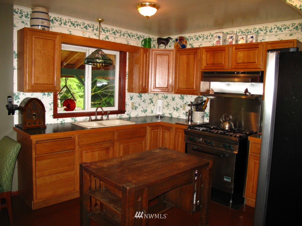 27 North Jensen Road Port Angeles, WA 98362 - Photo 8 of 25 Gallery Image 8