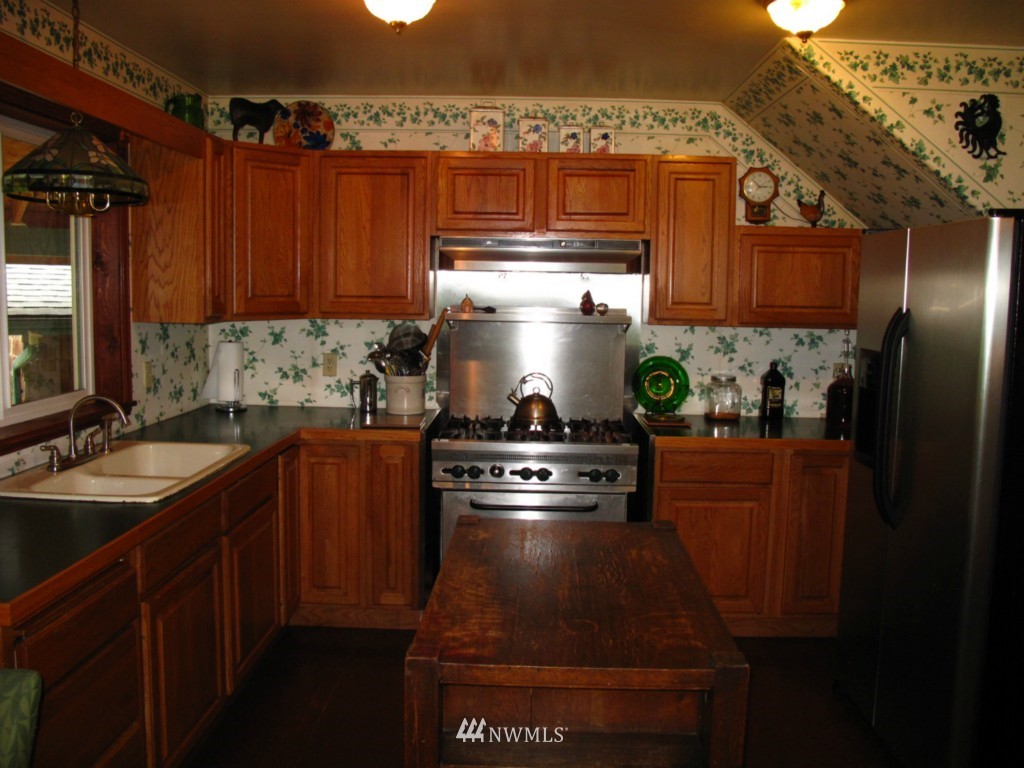 27 North Jensen Road Port Angeles, WA 98362 - Photo 9 of 25 Gallery Image 9