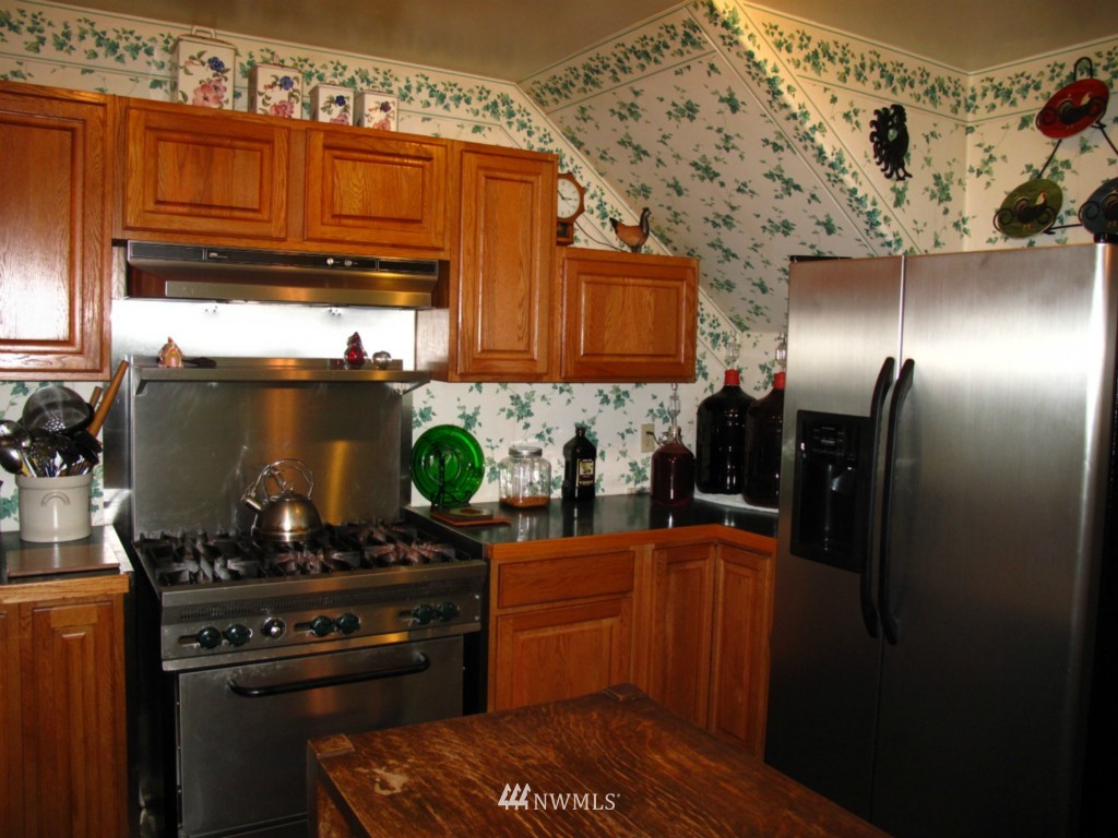 27 North Jensen Road Port Angeles, WA 98362 - Photo 10 of 25 Gallery Image 10