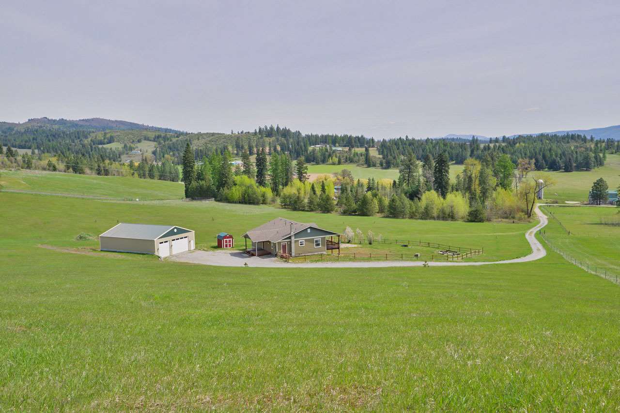 2431 Allen Road Elk, WA 99009 - Photo 1 of 20