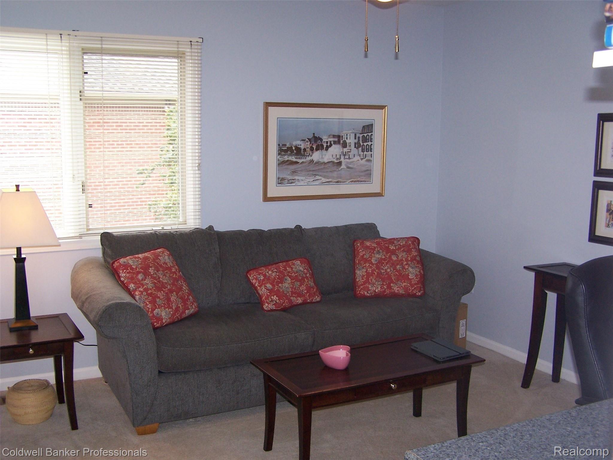 2079 Mapleridge Road Rochester, MI 48309 - Photo 21 of 36 Bedroom 4