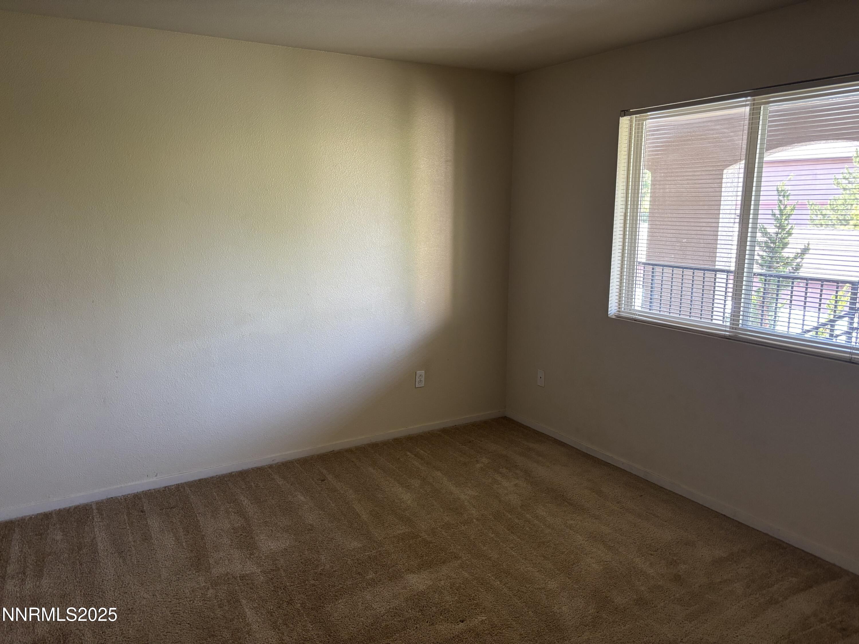 6850 Sharlands Avenue, Unit 2140 Reno, NV 89523 - Photo 6 of 18 Main Bedroom