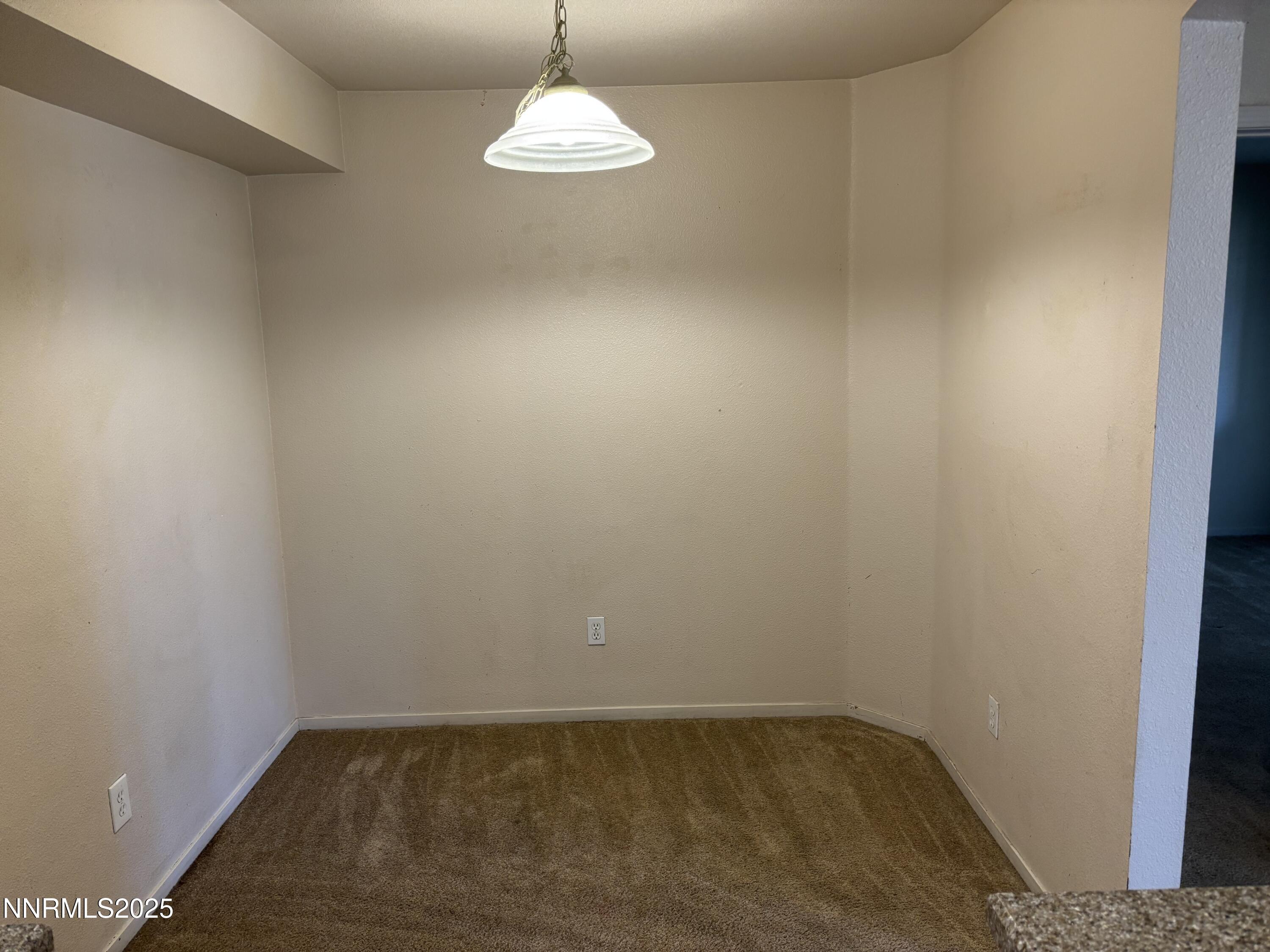6850 Sharlands Avenue, Unit 2140 Reno, NV 89523 - Photo 10 of 18 Dining Room