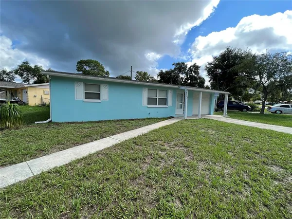 $1,700 | 6143 Illinois Avenue, New Port Richey, FL 34653