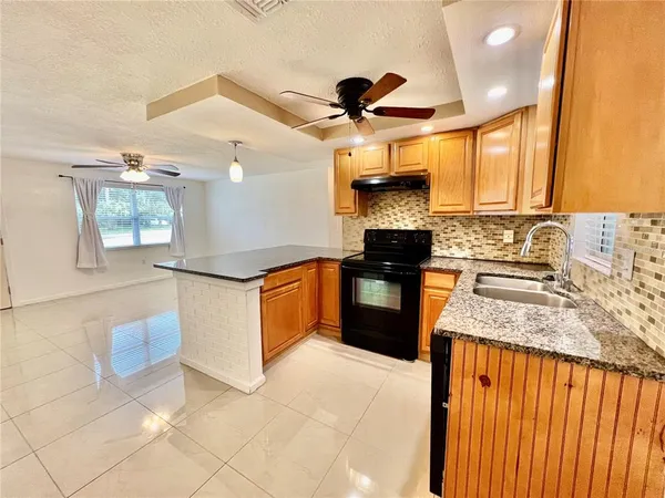 $1,700 | 6143 Illinois Avenue, New Port Richey, FL 34653