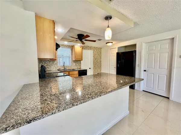 $1,700 | 6143 Illinois Avenue, New Port Richey, FL 34653