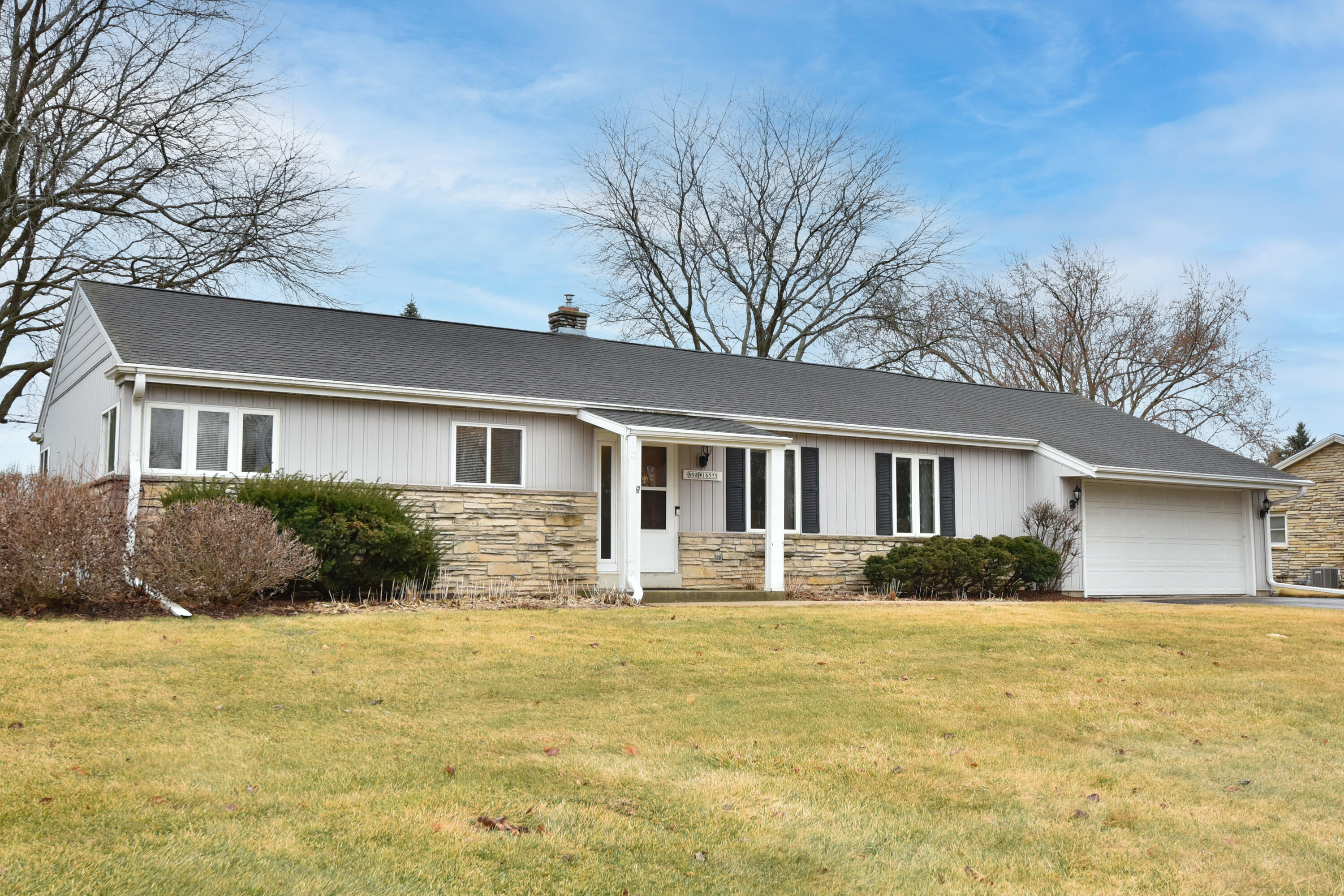 N98W16575 Concord Road Germantown, WI 53022 - Photo 1 of 1 Charming GT Ranch