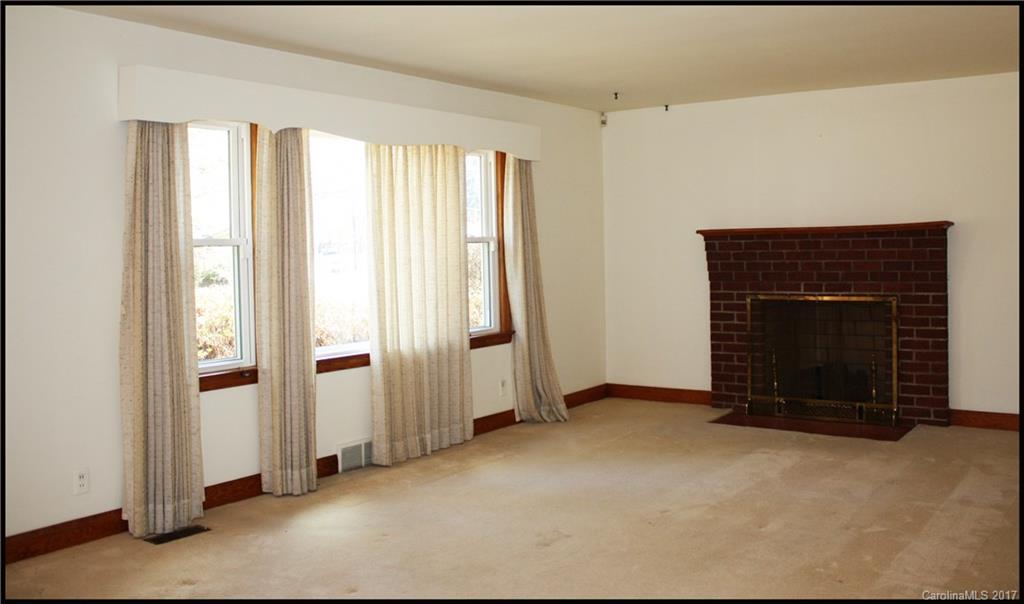 225 School Road Asheville, NC 28806 - Photo 3 of 24 Gallery Image 3
