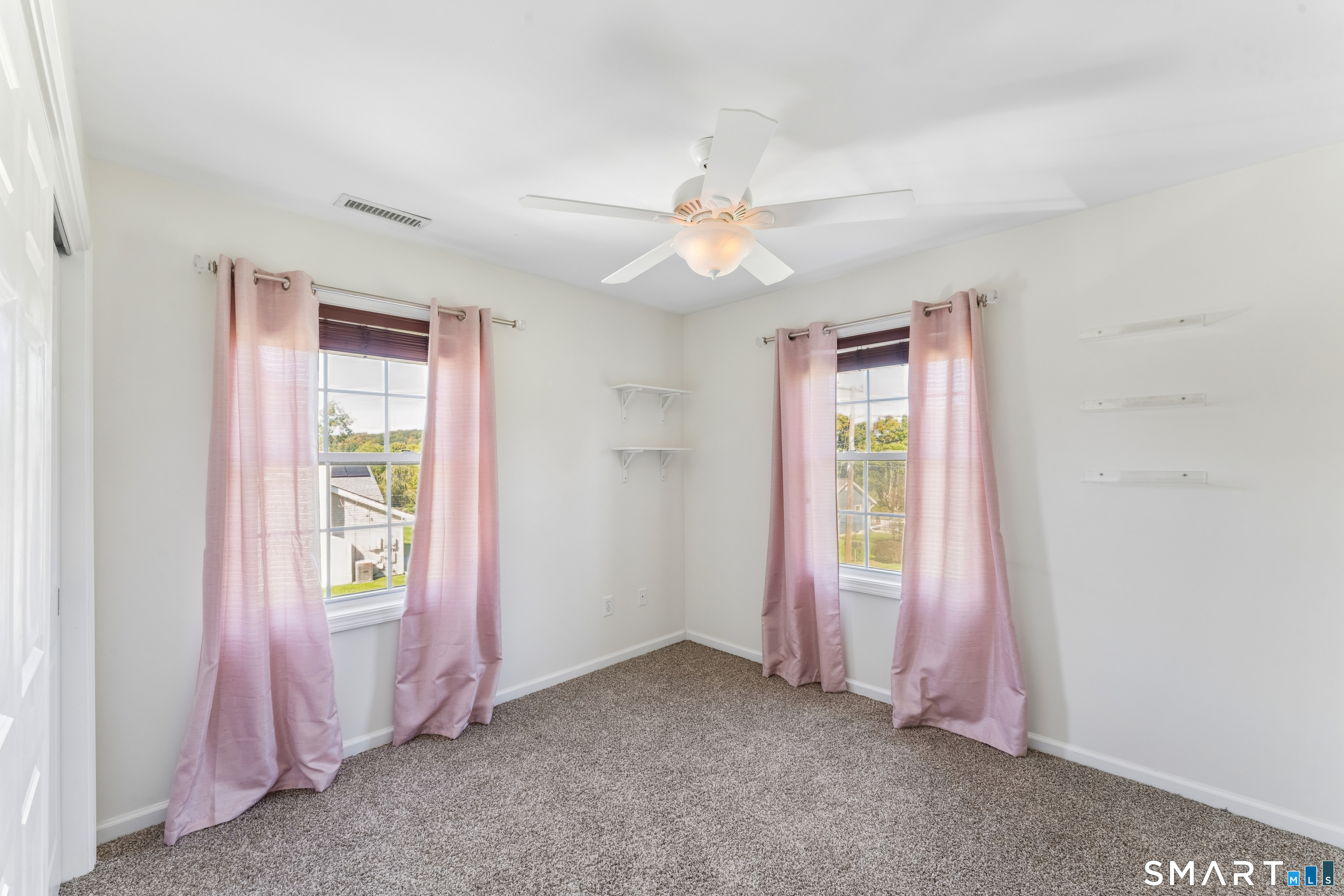 38 Jeanette Road Danbury, CT 06811 - Photo 19 of 36 Gallery Image 19