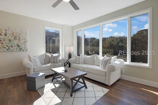 $674,900 | 6 Village N Drive, Unit 115, Hilton Head Island, SC 29926