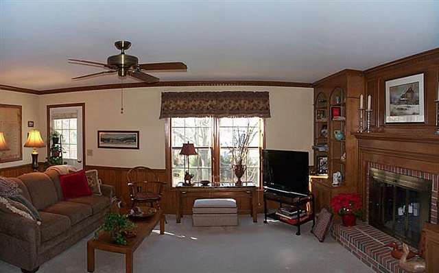 706 Stone Ridge Road Greer, SC 29650 - Photo 2 of 25 Gallery Image 2