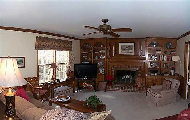 706 Stone Ridge Road Greer, SC 29650 - Photo 3 of 25 Gallery Image 3