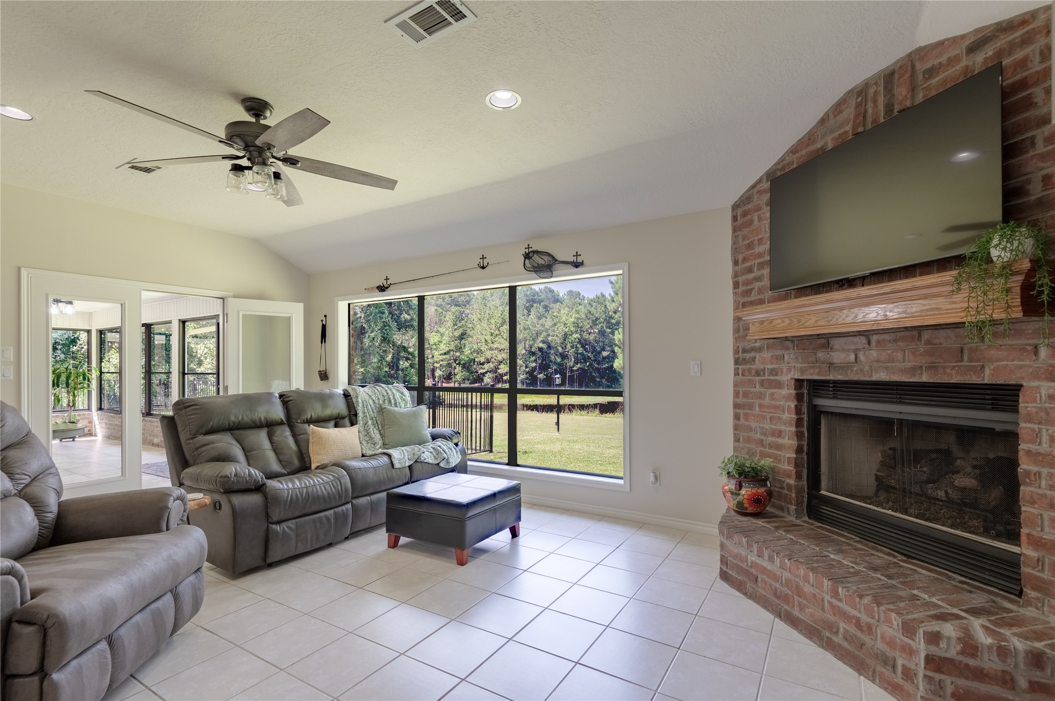 184 Birch Street Trinity, TX 75862 - Photo 13 of 44