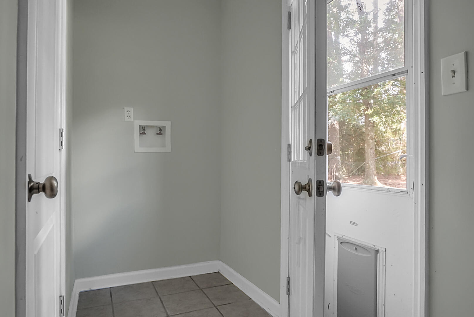607 Old Golf Road Summerville, SC 29483 - Photo 20 of 42 DSC09837