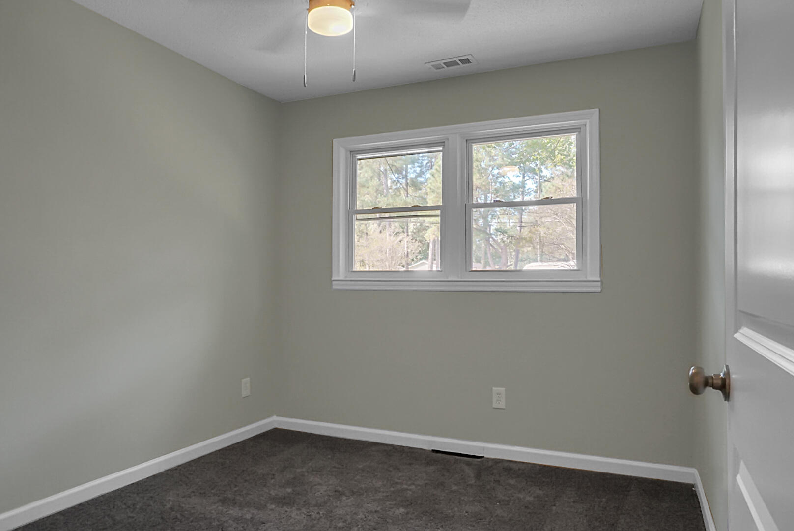 607 Old Golf Road Summerville, SC 29483 - Photo 32 of 42 DSC09882