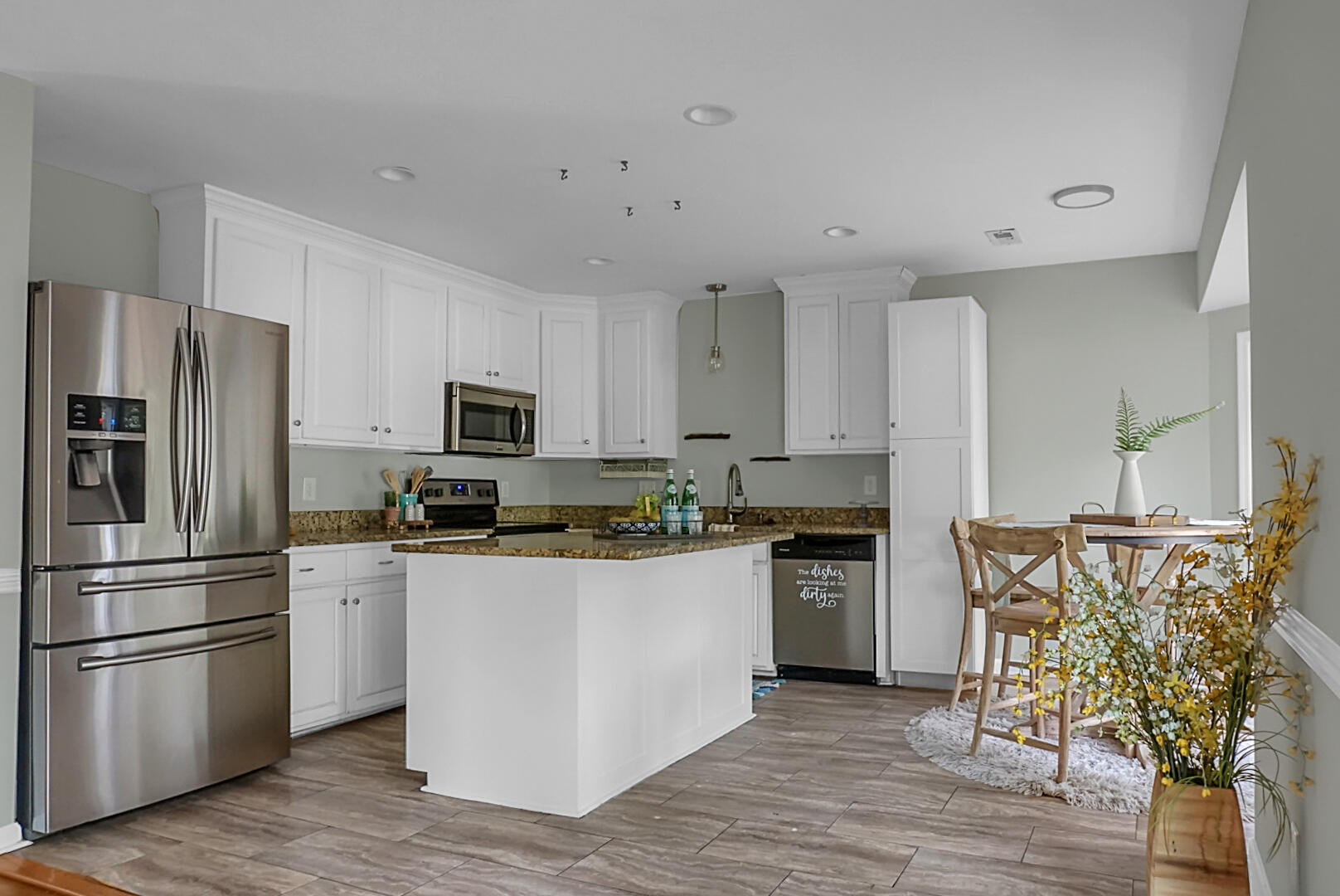607 Old Golf Road Summerville, SC 29483 - Photo 8 of 42 DSC09798