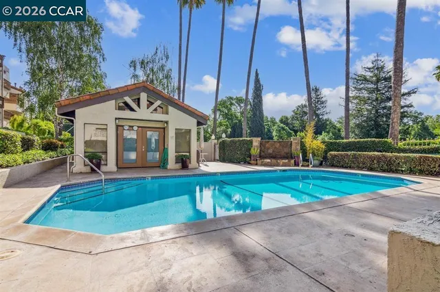 $395,000 | 1731-1731 South Villa Way, Walnut Creek, CA 94595