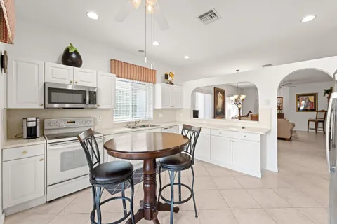$425,000 | 8089 Brindisi Lane, Boynton Beach, FL 33472