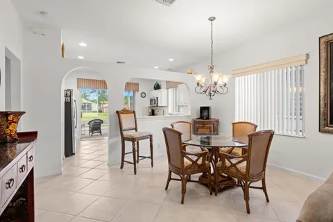 $425,000 | 8089 Brindisi Lane, Boynton Beach, FL 33472