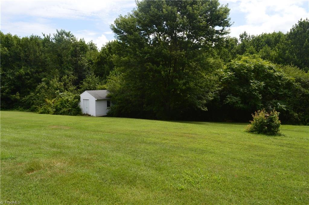 1355 Copeland School Road Dobson, NC 27017 - Photo 20 of 21 Gallery Image 20