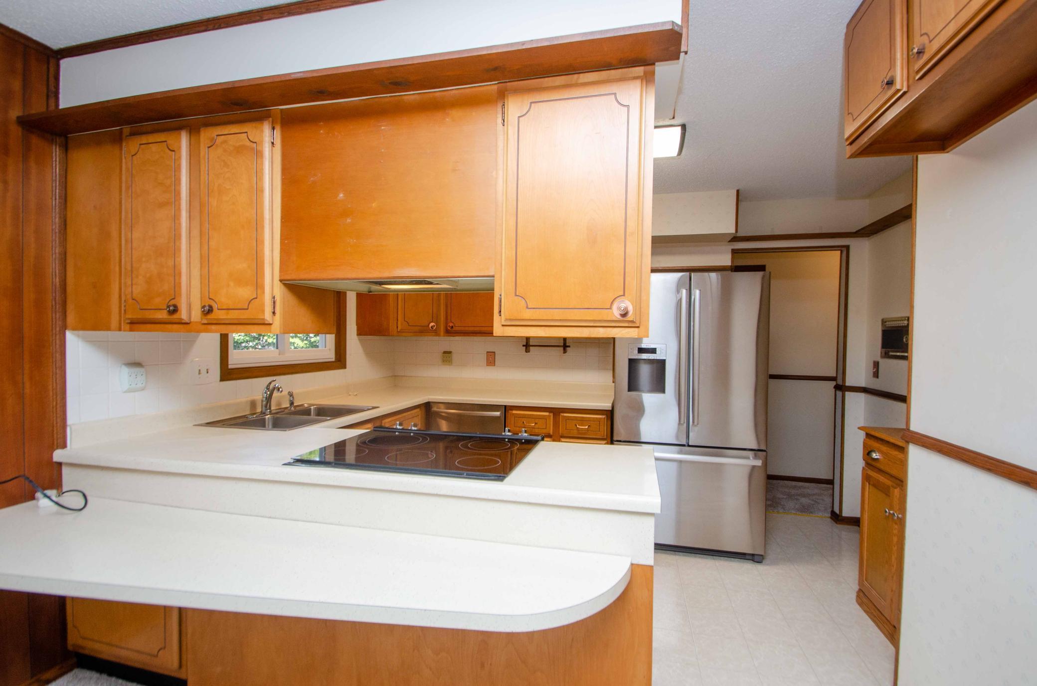 8232 Beard Road Bloomington, MN 55431 - Photo 22 of 51