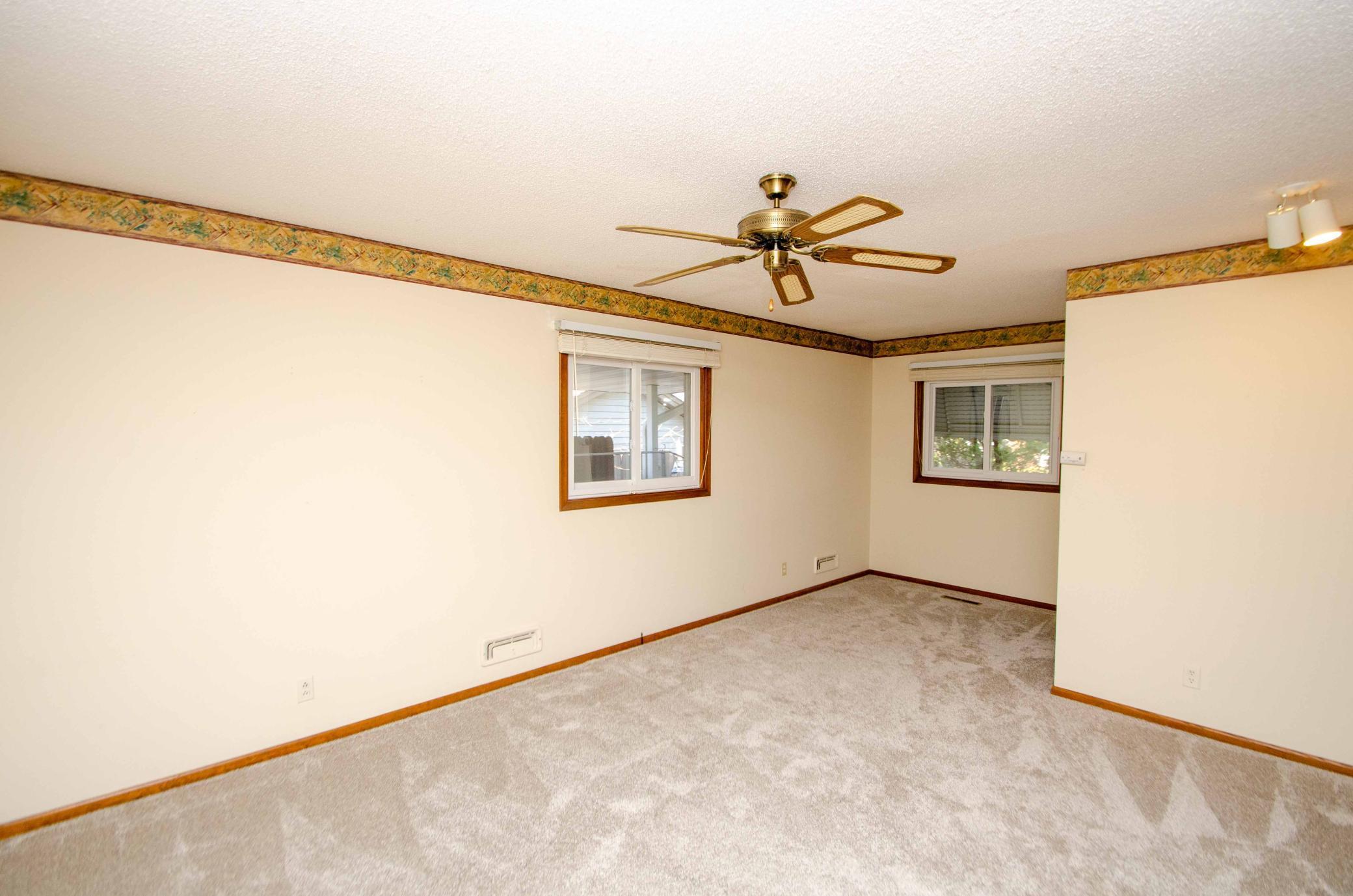 8232 Beard Road Bloomington, MN 55431 - Photo 27 of 51