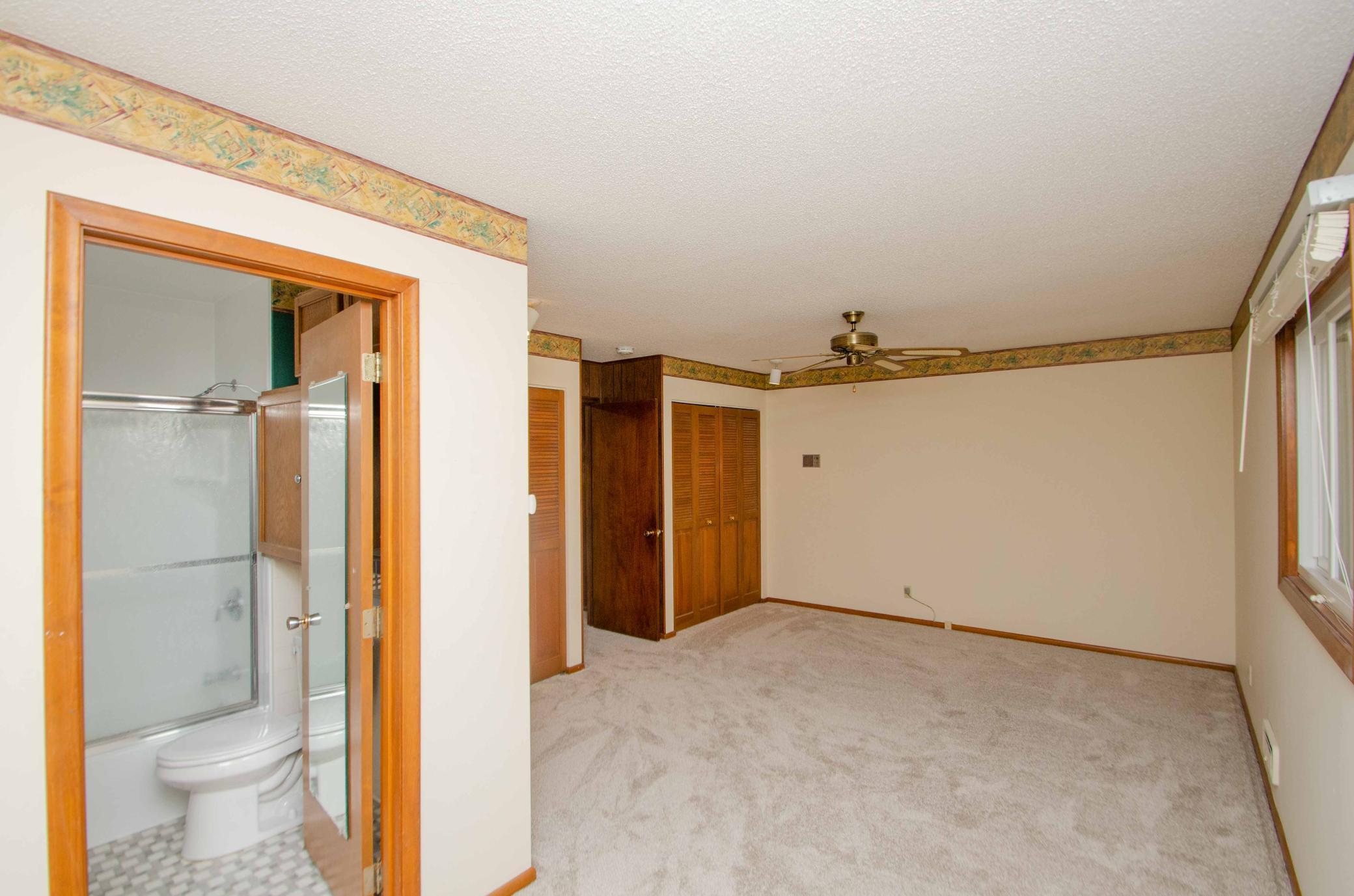 8232 Beard Road Bloomington, MN 55431 - Photo 30 of 51