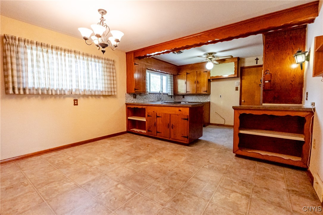 1515 Gibson Road Utica, NY 13501 - Photo 11 of 28